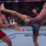UFC 302 – SENSACIONAL – Alex Poatan Pereira dá show e nocauteia adversário mantendo o cinturão para o Brasil