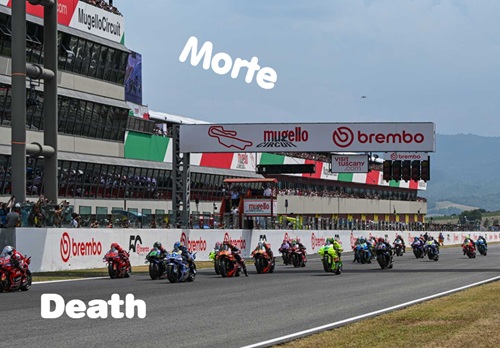ÓLEO na PISTA cauda uma MORTE em MUGELLO